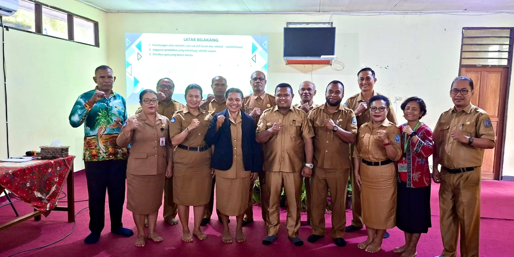 Bertemu Dengan Pengurus MKKS, Wabup Haris Yocku: Pendidikan Jadi Perhatian Pemerintah