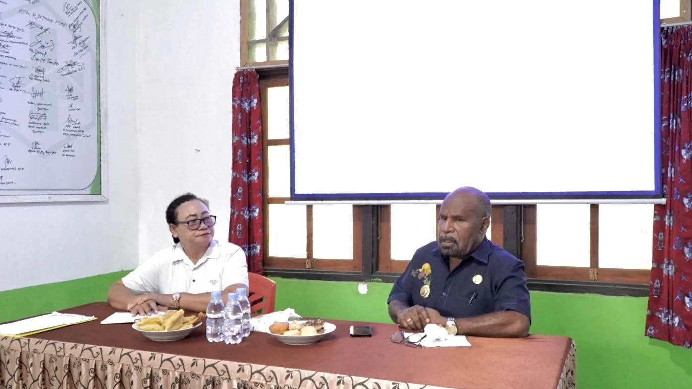 Bupati Jayapura Tinjau Pelayanan Kesehatan di Puskesmas Nimbokrang