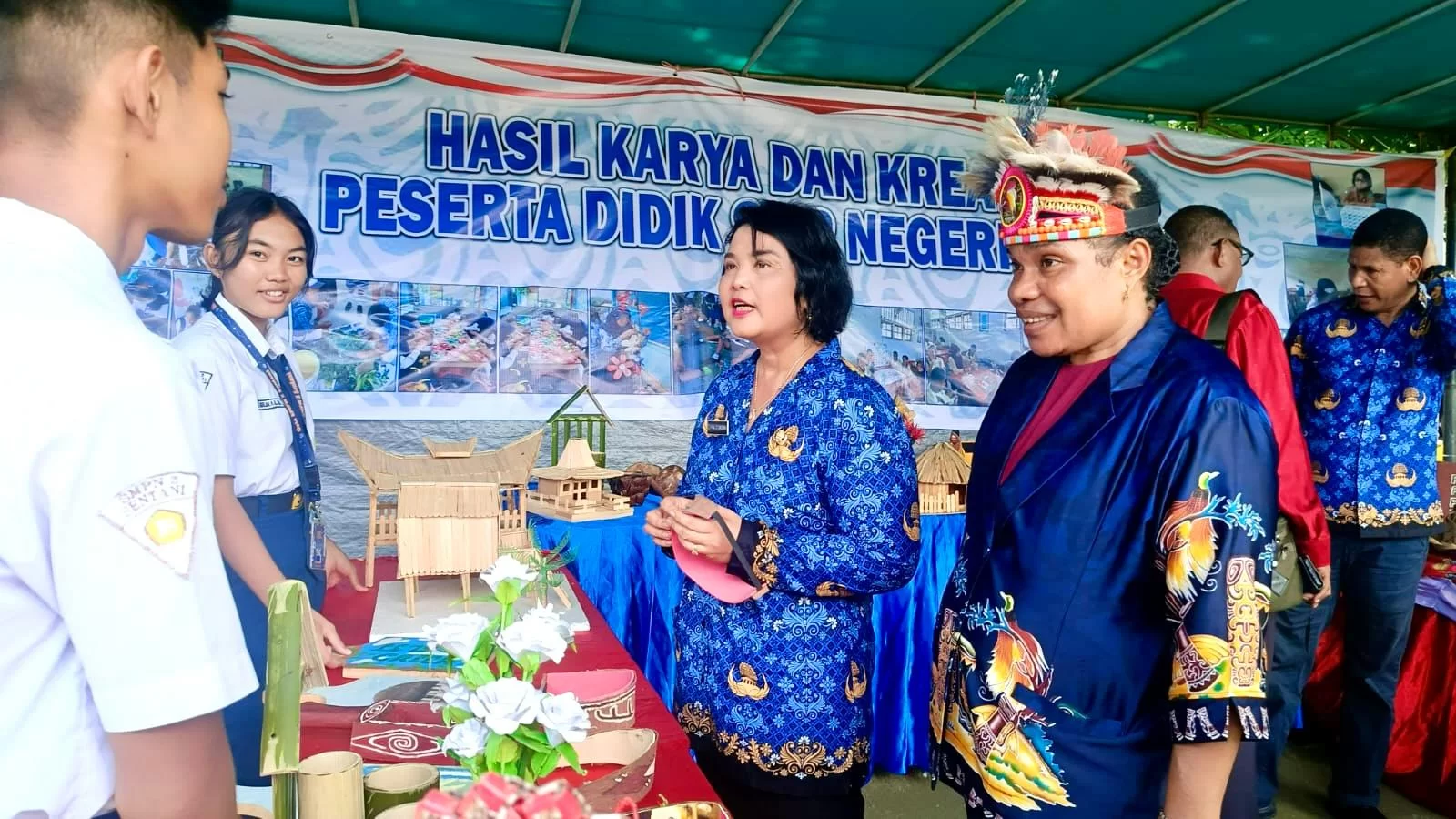HUT ke-46, Pelajar SMP Negeri 2 Sentani Tampilkan Banyak Prestasi