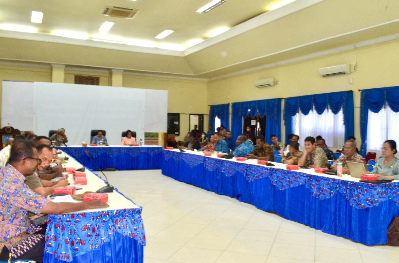 Jelang Pelantikan Kepala dan Wakil Kepala Daerah, Pemkab Jayapur Gelar Rapat
