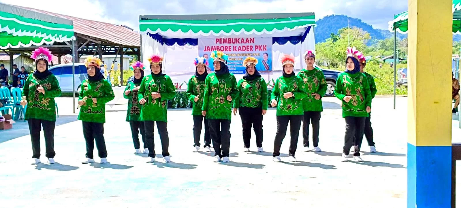 Lima Jenis Lomba Diperagakan Pada Jambore PKK Distrik Yapsi