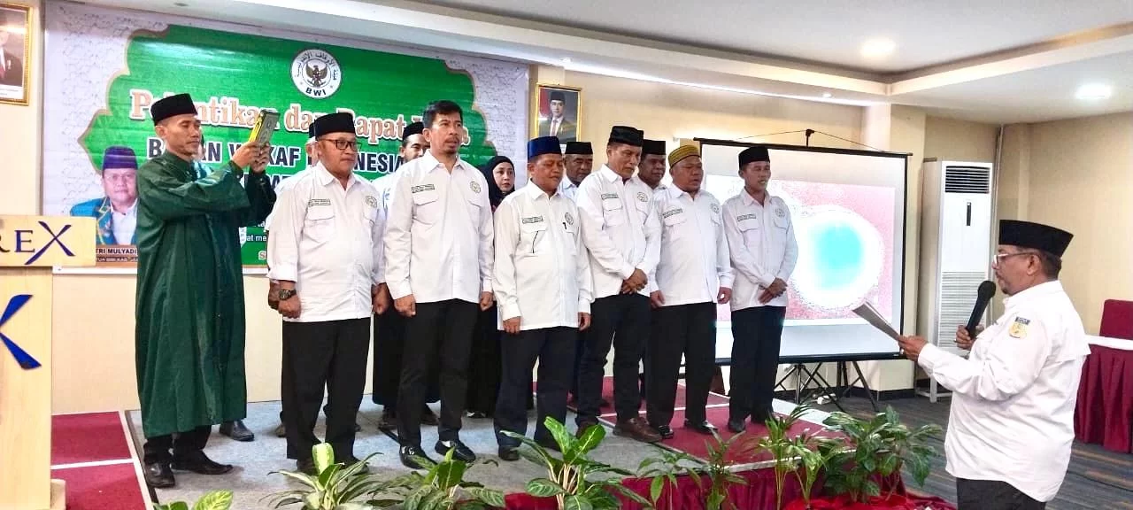 Pelantikan BWI Kabupaten Jayapura, H. Tri Mulyadi Terpilih Kembali